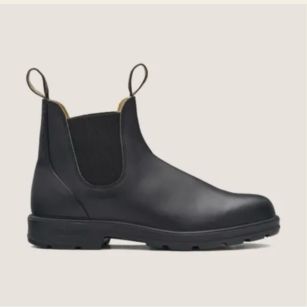 610 US size 9 Blundstone 610 ankle boots